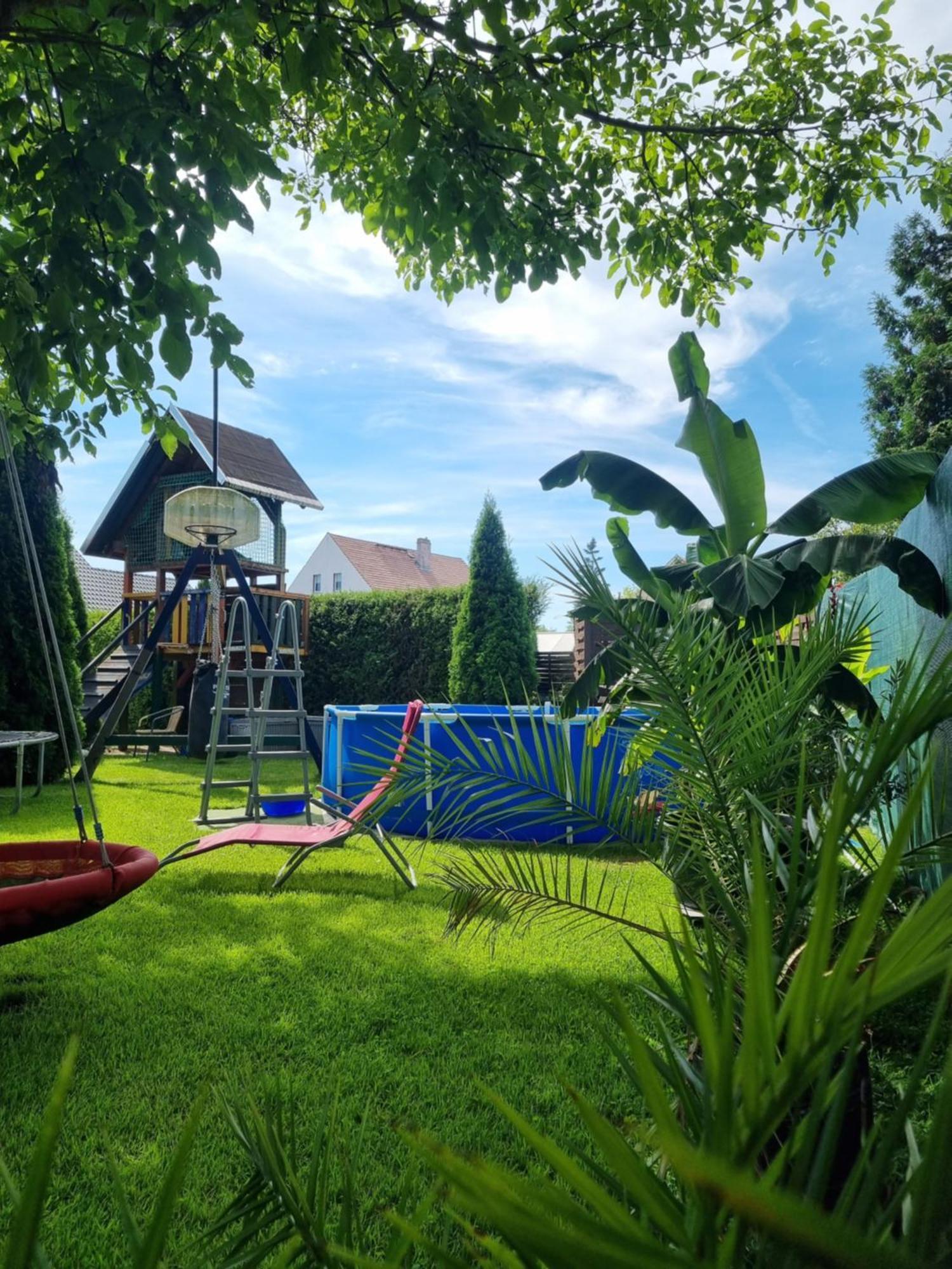 Ferienwohnung *Zur Weinbergstrasse* Lauta Exteriör bild